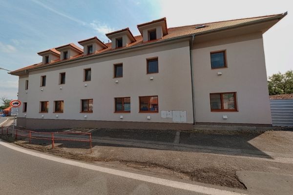 bytovy-dum-neratovice7554A251-EE06-3DAB-8194-4588B09776C6.jpg