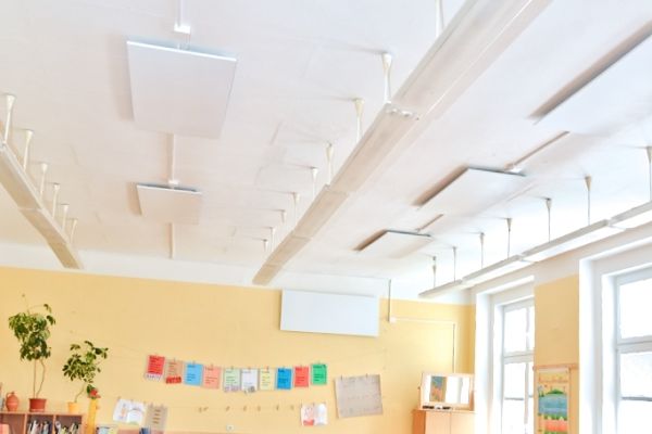 infrapanely-heatwell-topeni-infratopeni-skola-15117FE590-6F84-5317-2B7F-70C43C050AD9.jpg